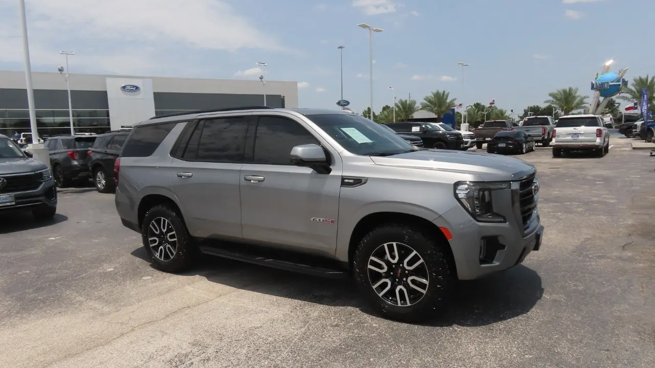 2024 GMC Yukon AT4