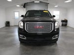 2017 Yukon Thumbnail 3