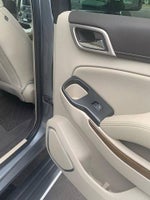 2019 Yukon Thumbnail 15