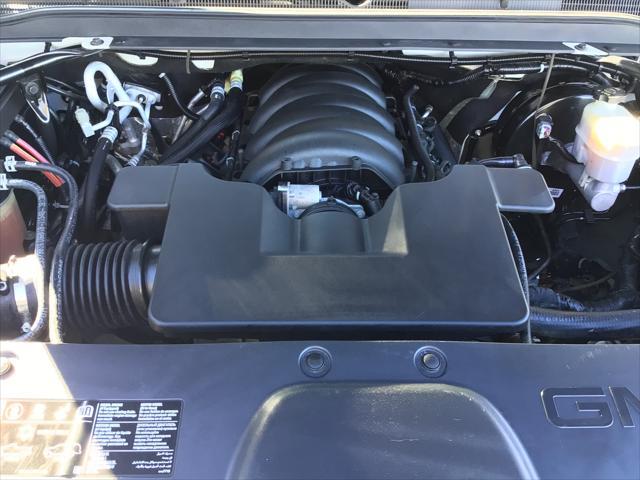 2019 GMC Yukon - $36,995