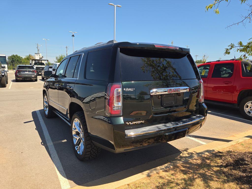 2016 GMC Yukon Denali — photo 1 of 4