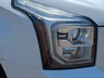 2017 Yukon Thumbnail 5