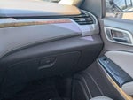 2017 Yukon Thumbnail 16