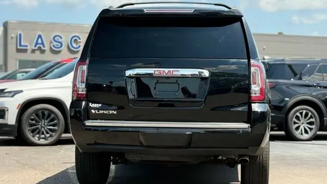 2016 GMC Yukon Denali