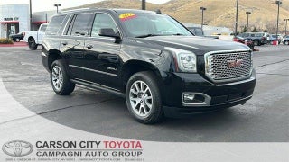 2017 GMC Yukon with Onyx Black Exterior