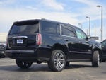 2017 Yukon Thumbnail 16