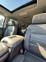 2019 Yukon Thumbnail 10