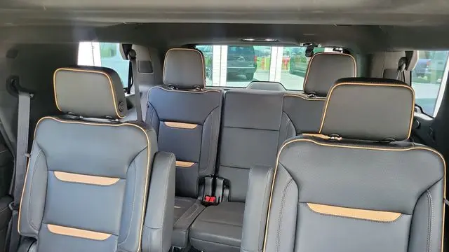 2022 GMC Yukon AT4