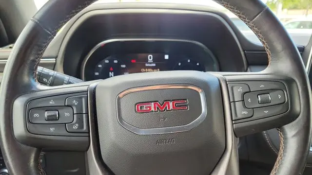 2022 GMC Yukon AT4