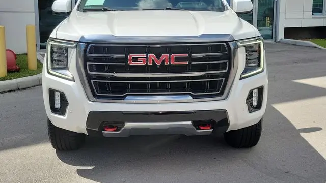 2022 GMC Yukon AT4