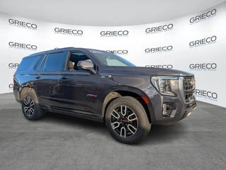2023 GMC Yukon with Titanium Rush Metallic Exterior