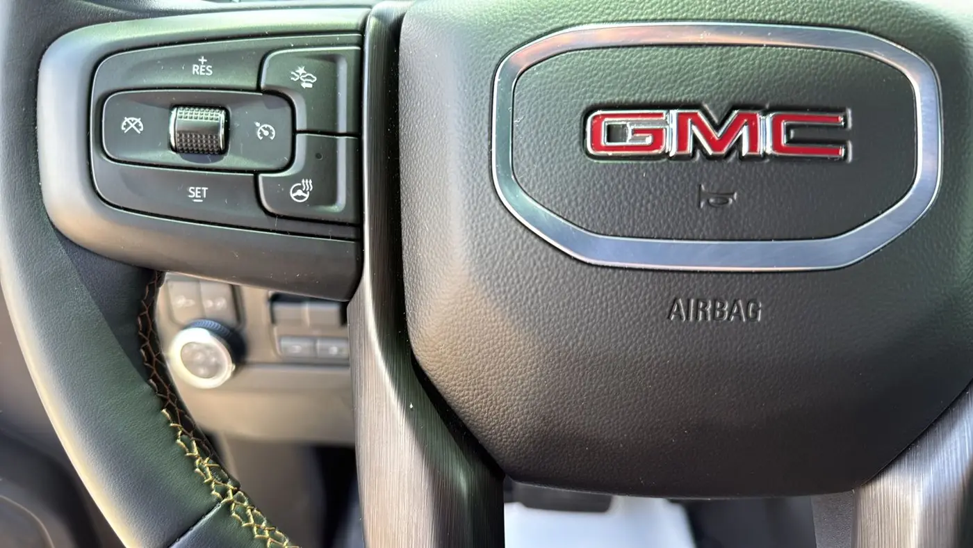 2024 GMC Yukon AT4