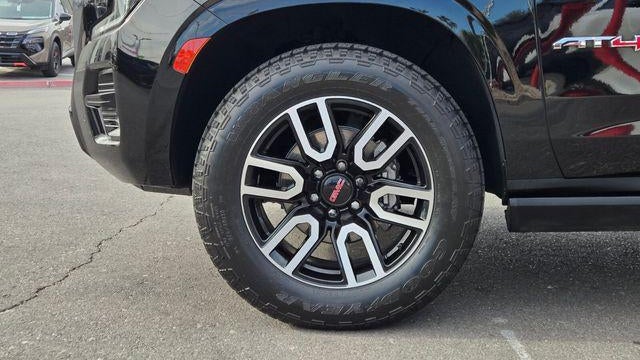 2022 GMC Yukon AT4