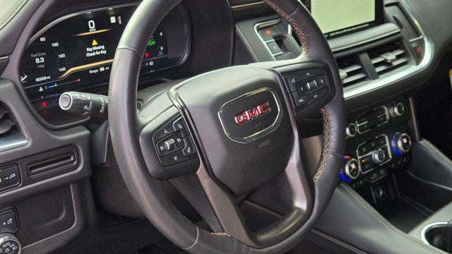 2022 GMC Yukon AT4