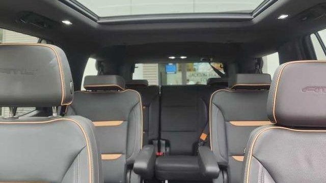 2024 GMC Yukon AT4