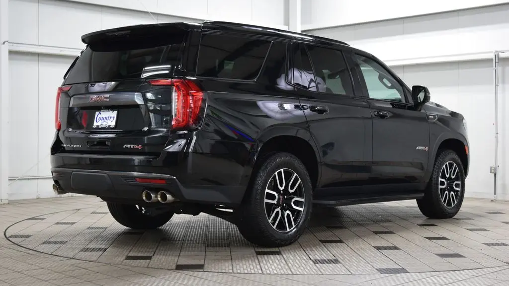 2024 GMC Yukon AT4