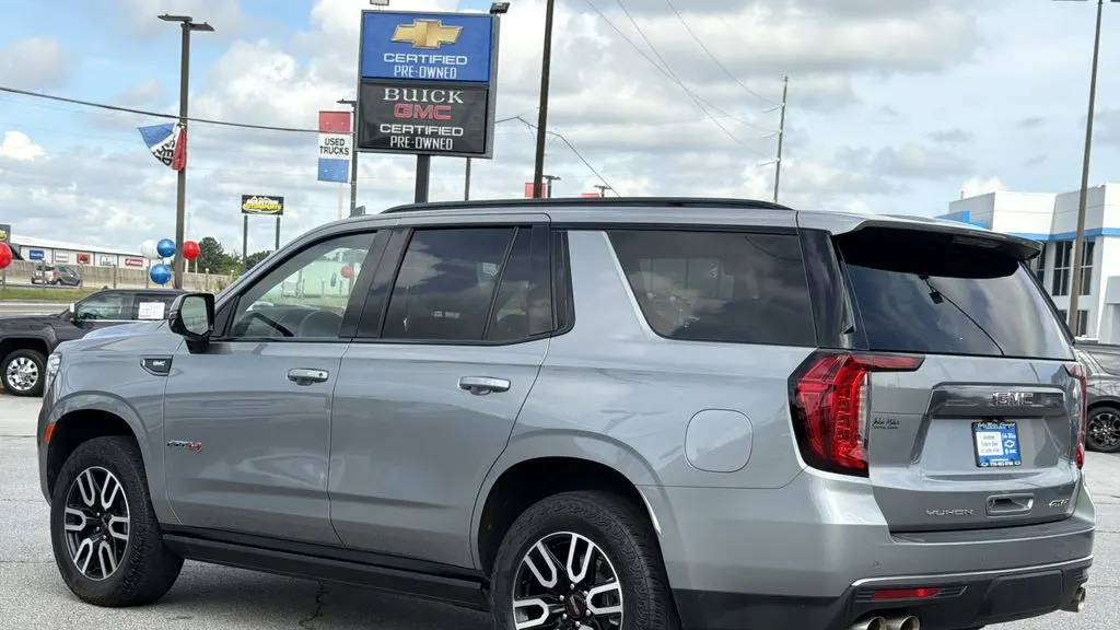 2024 GMC Yukon AT4