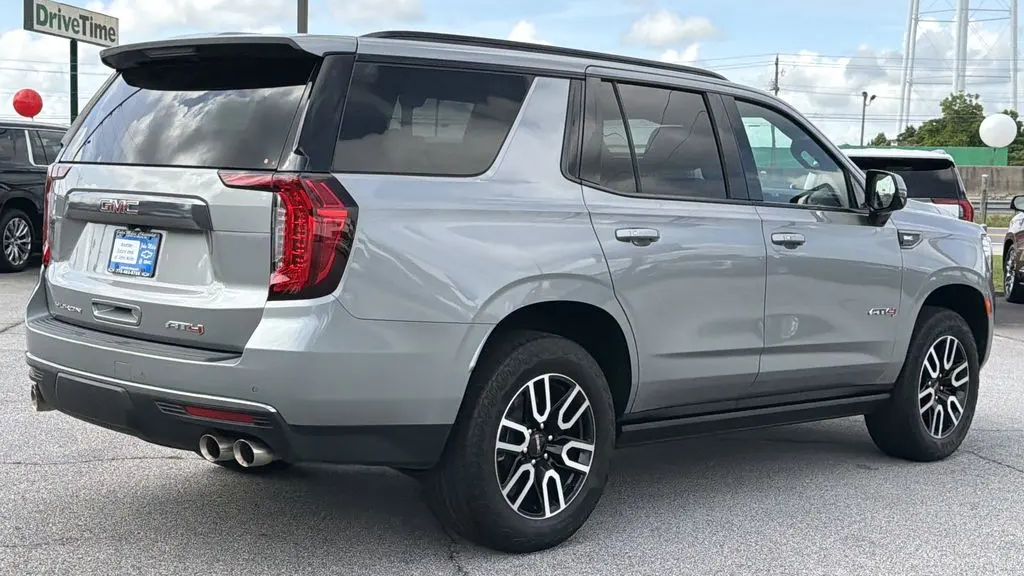 2024 GMC Yukon AT4