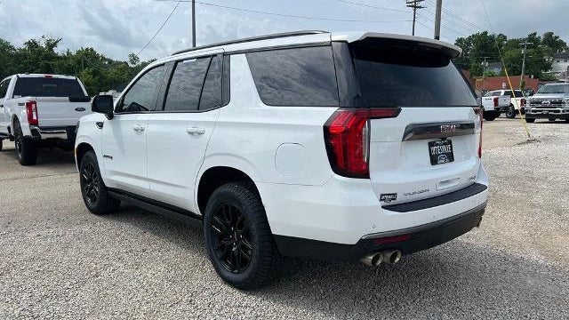 2023 GMC Yukon AT4