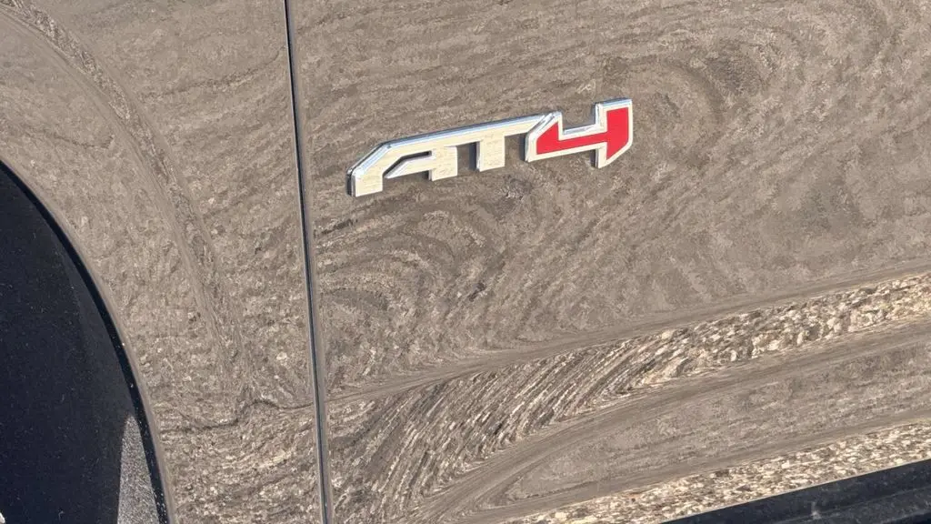 2023 GMC Yukon AT4
