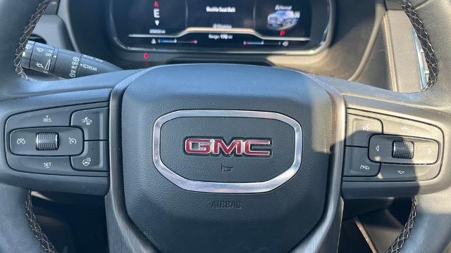2024 GMC Yukon AT4