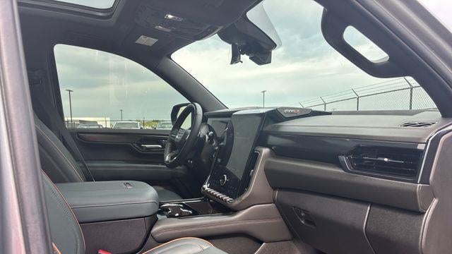 2025 GMC Yukon AT4
