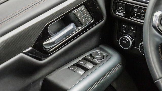 2025 GMC Yukon AT4