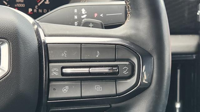 2025 GMC Yukon AT4