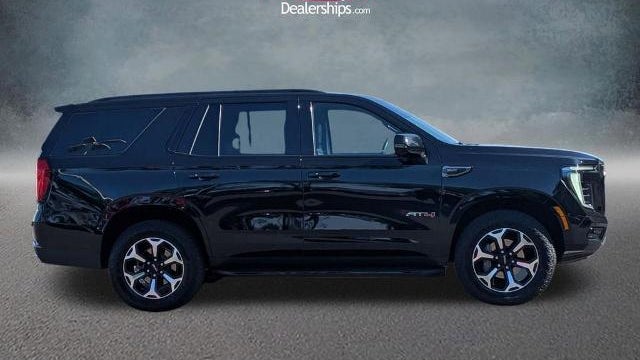 2025 GMC Yukon AT4