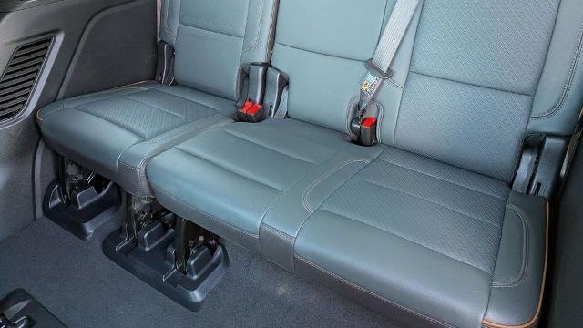 2025 GMC Yukon AT4