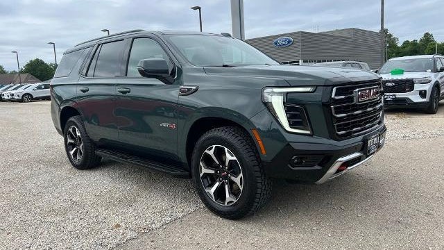 2025 GMC Yukon AT4