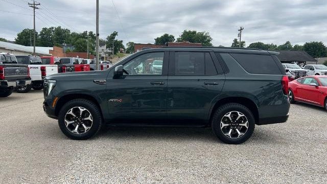 2025 GMC Yukon AT4