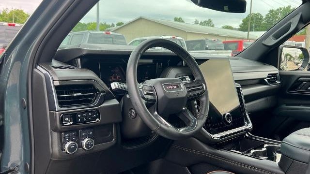 2025 GMC Yukon AT4