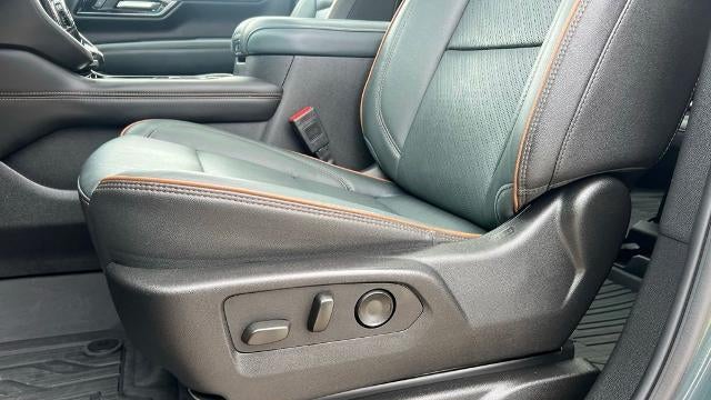 2025 GMC Yukon AT4