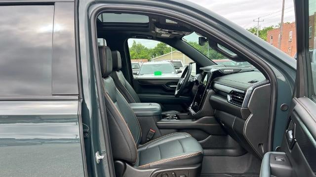 2025 GMC Yukon AT4