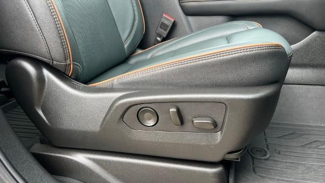 2025 GMC Yukon AT4