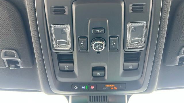2025 GMC Yukon AT4