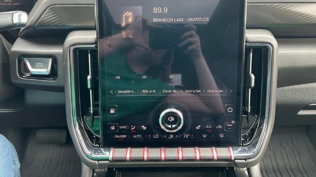 2025 GMC Yukon AT4