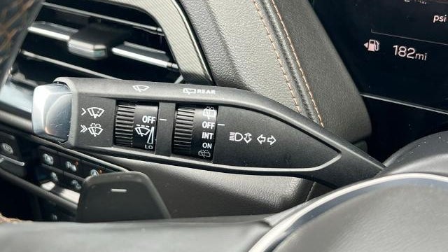 2025 GMC Yukon AT4