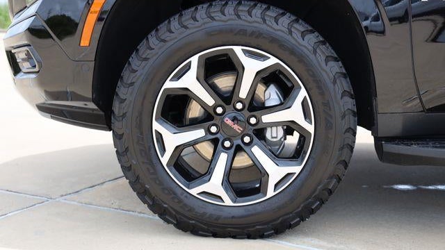 2025 GMC Yukon AT4