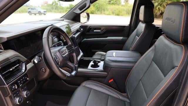 2025 GMC Yukon AT4