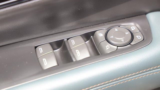 2025 GMC Yukon AT4