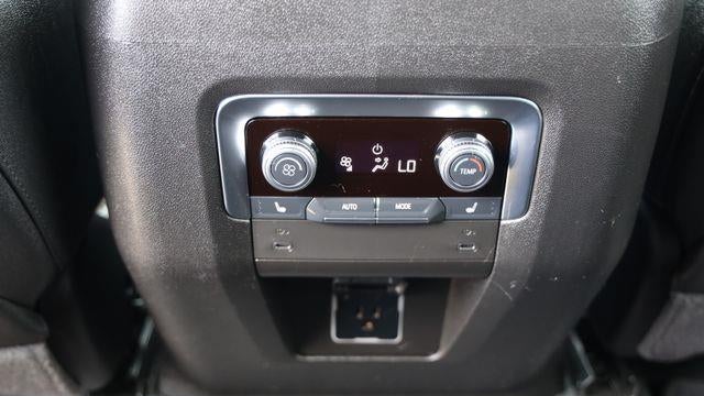 2025 GMC Yukon AT4