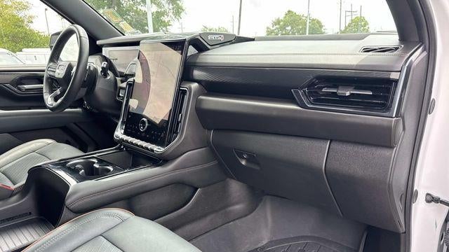 2025 GMC Yukon AT4