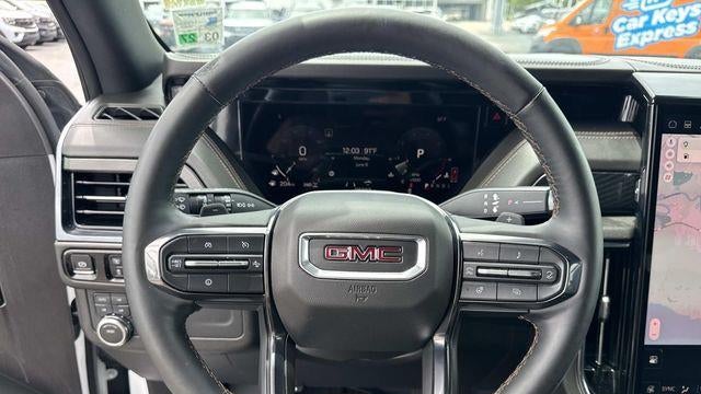 2025 GMC Yukon AT4