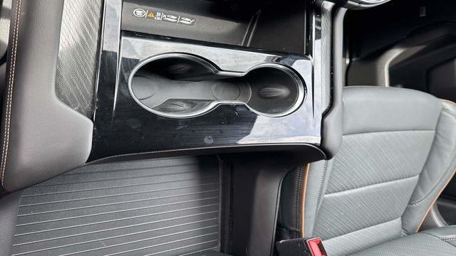 2025 GMC Yukon AT4