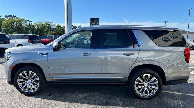 2023 GMC Yukon Denali