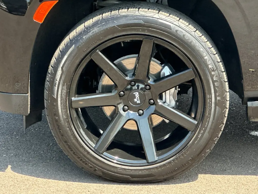2024 GMC Yukon - $67,700