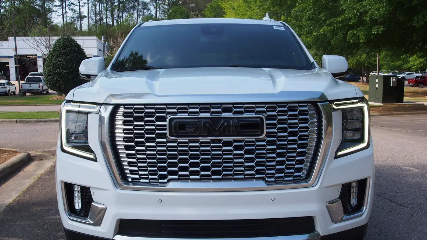 2023 GMC Yukon Denali