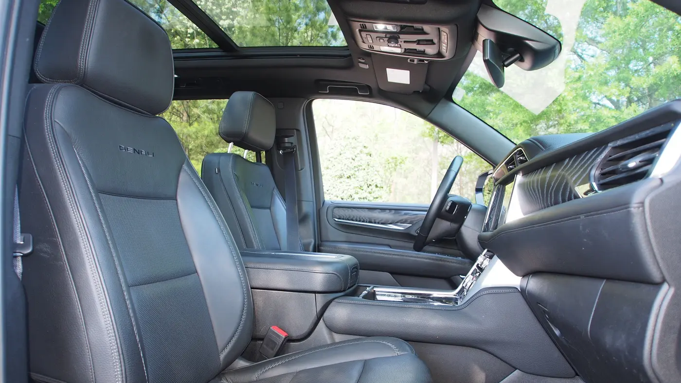 2023 GMC Yukon Denali